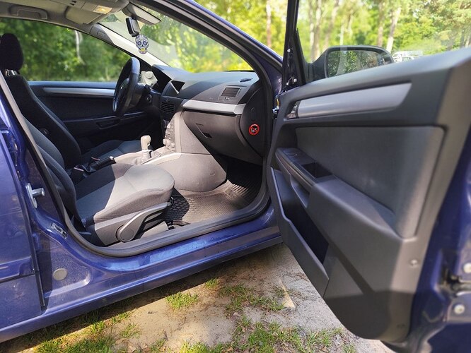 Opel Astra — zdjęcie 28
