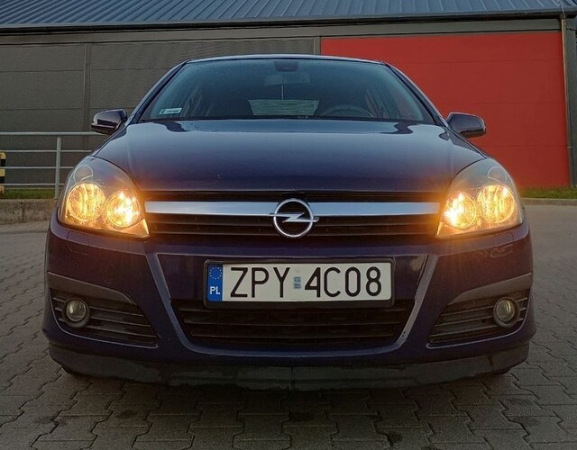 Opel Astra — zdjęcie 18