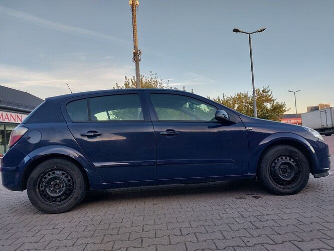 Opel Astra — zdjęcie 12