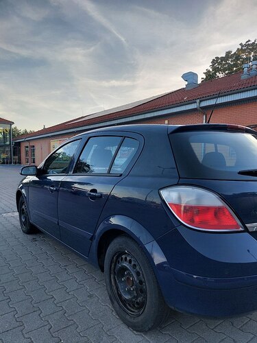 Opel Astra — zdjęcie 4