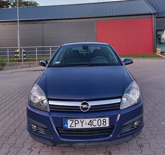 Opel Astra — zdjęcie 8